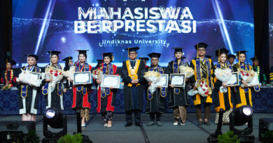 Wisuda ke-101 Undiknas: Semakin Memperkuat Posisi sebagai Kampus Internasional Bali