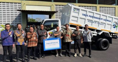 Dukung Pelestarian Lingkungan di Bali, BRI Serahkan Bantuan 1 Unit Dump Truck kepada Kodam IX/Udayana