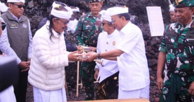 Paiketan Karya 100 Tahun (1926–2026) Rarud Desa Adat Batur, Gubernur Koster: Batur Sumber Peradaban dan Kesucian Bali