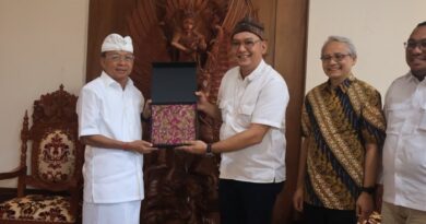Gubernur Koster Bertemu DJSN, Bali Siap Jadi Pilot Project Reformasi Sistem Rujukan Kesehatan Nasional